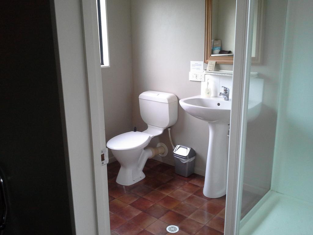 Palm Court Motel Otorohanga Bagian luar foto
