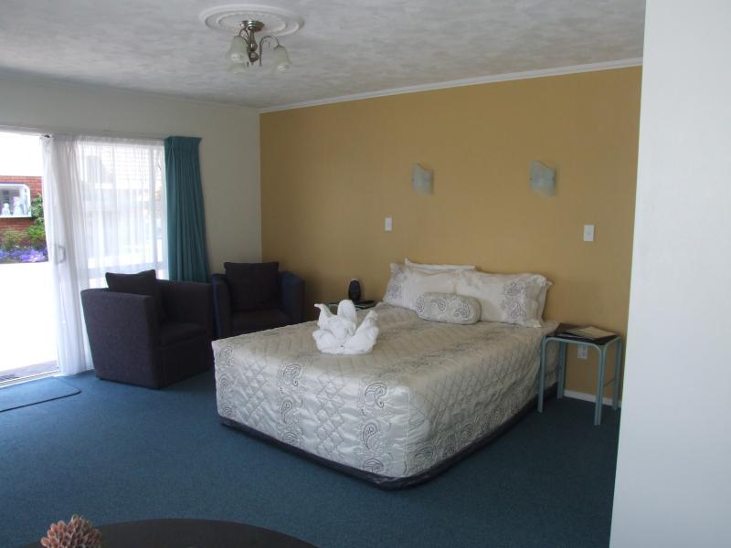 Palm Court Motel Otorohanga Bagian luar foto