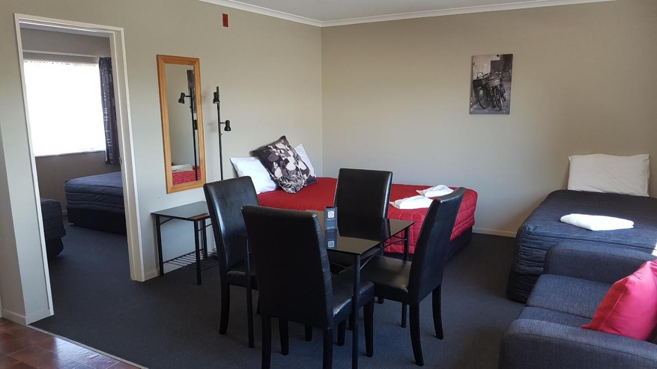 Palm Court Motel Otorohanga Bagian luar foto