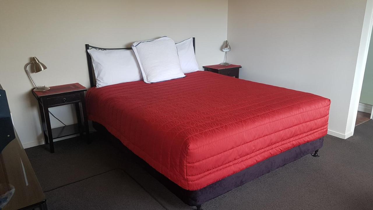Palm Court Motel Otorohanga Bagian luar foto