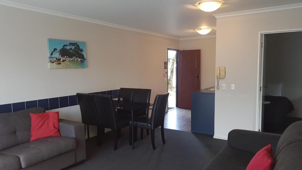 Palm Court Motel Otorohanga Bagian luar foto